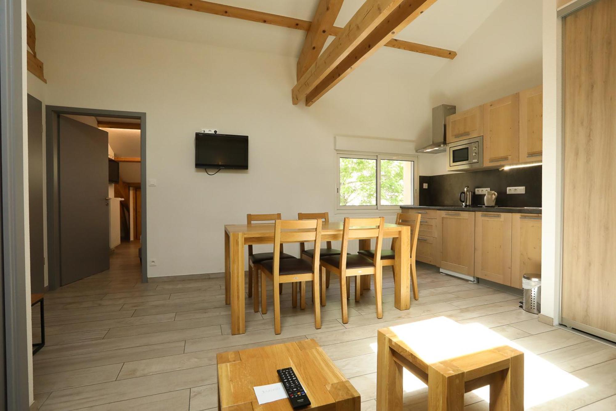 Logis Hotel Spa Restaurant Le Provence Lanarce Exterior foto