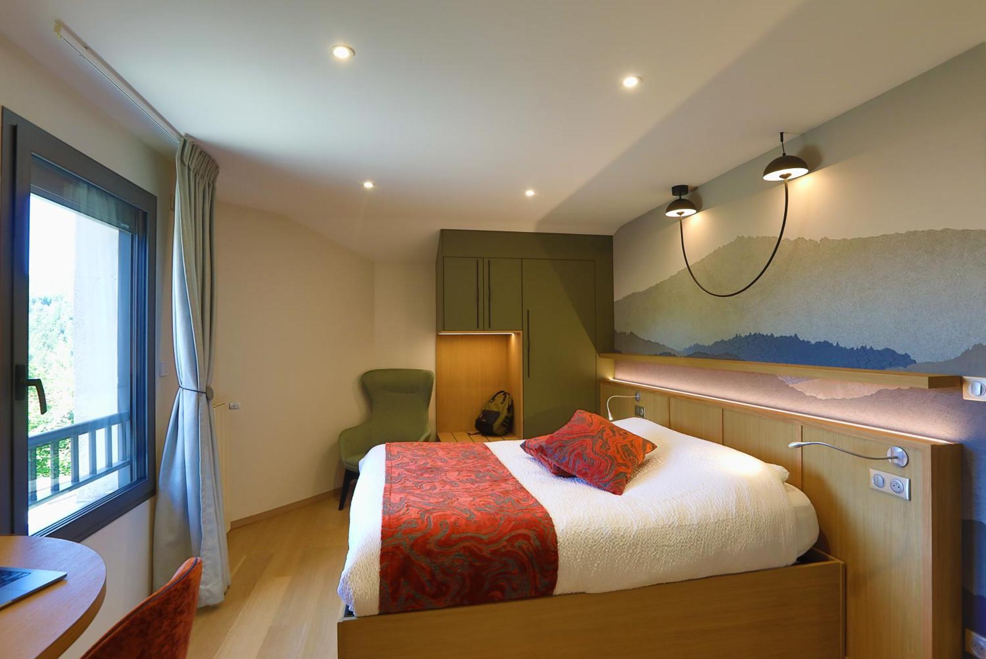 Logis Hotel Spa Restaurant Le Provence Lanarce Exterior foto